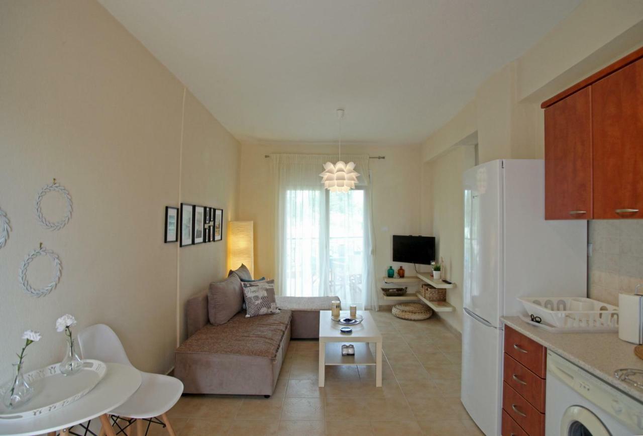 Anna'S Apartment Skála Foúrkas Екстериор снимка