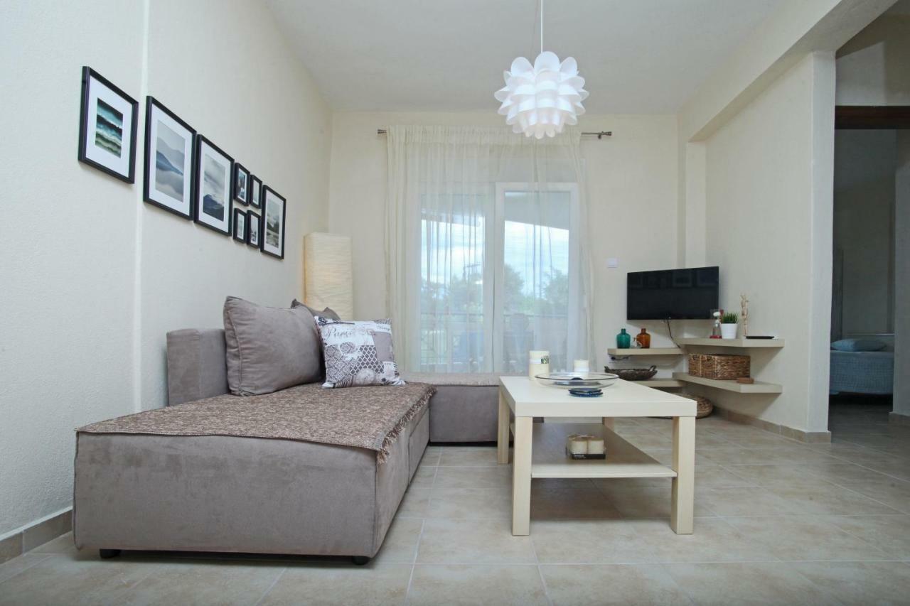 Anna'S Apartment Skála Foúrkas Екстериор снимка