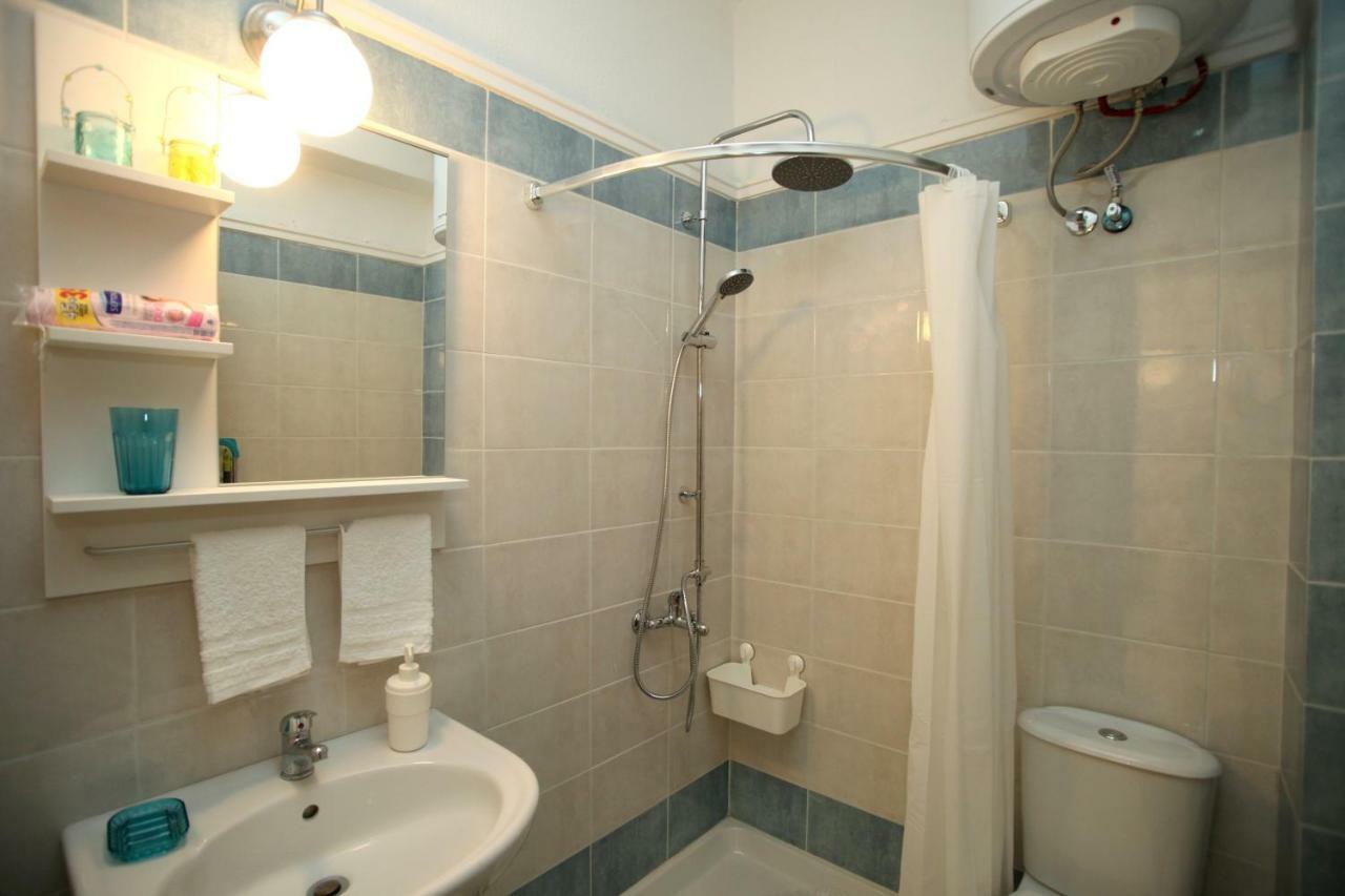 Anna'S Apartment Skála Foúrkas Екстериор снимка